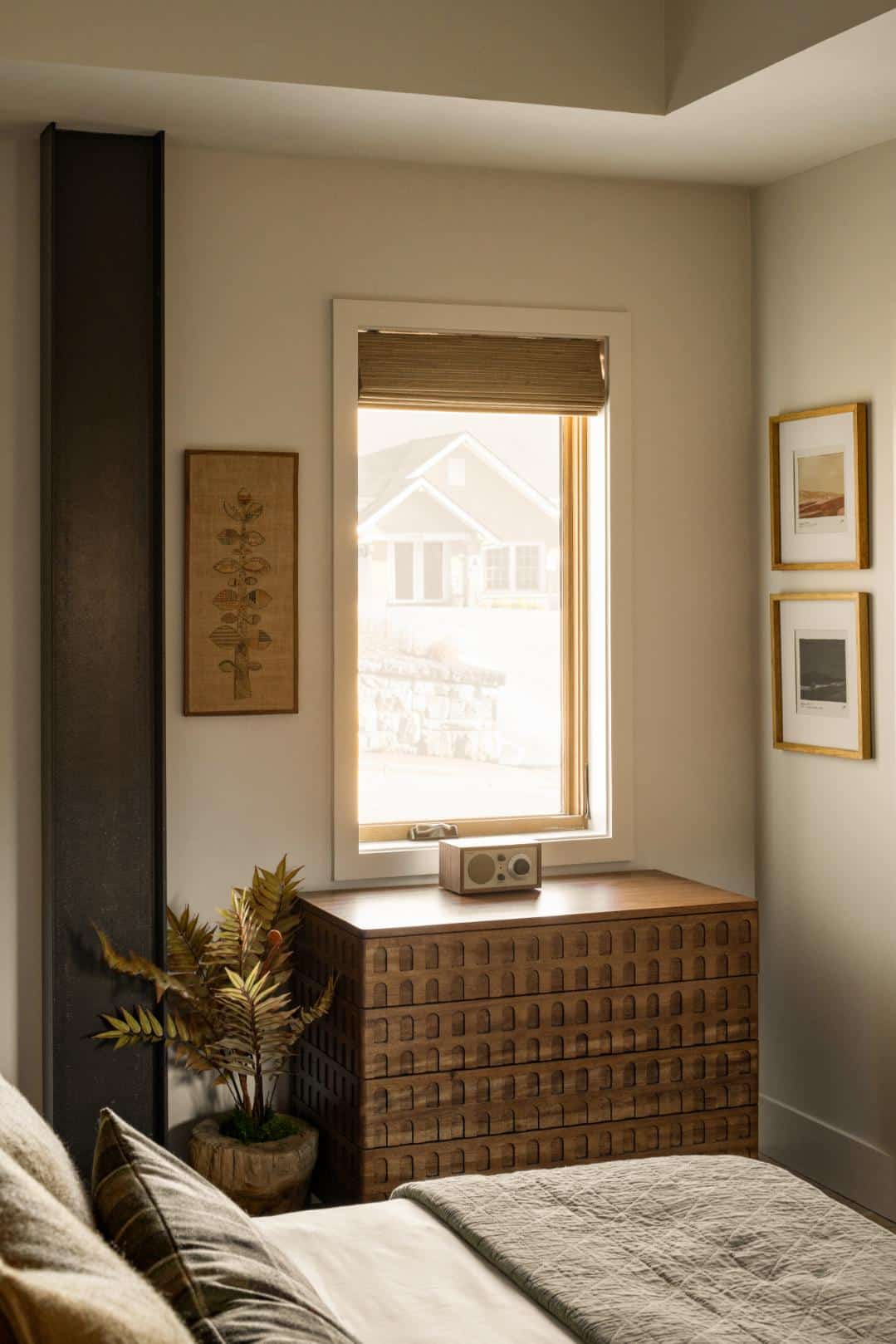 A. Meadow Bedroom 4 - Oak Over Main -81 (1)