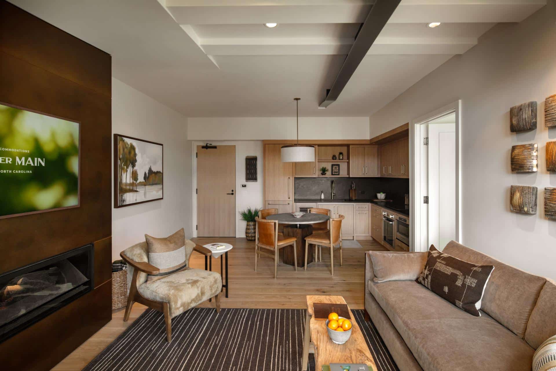 D. Kitchen 1 Oak Over Main -62