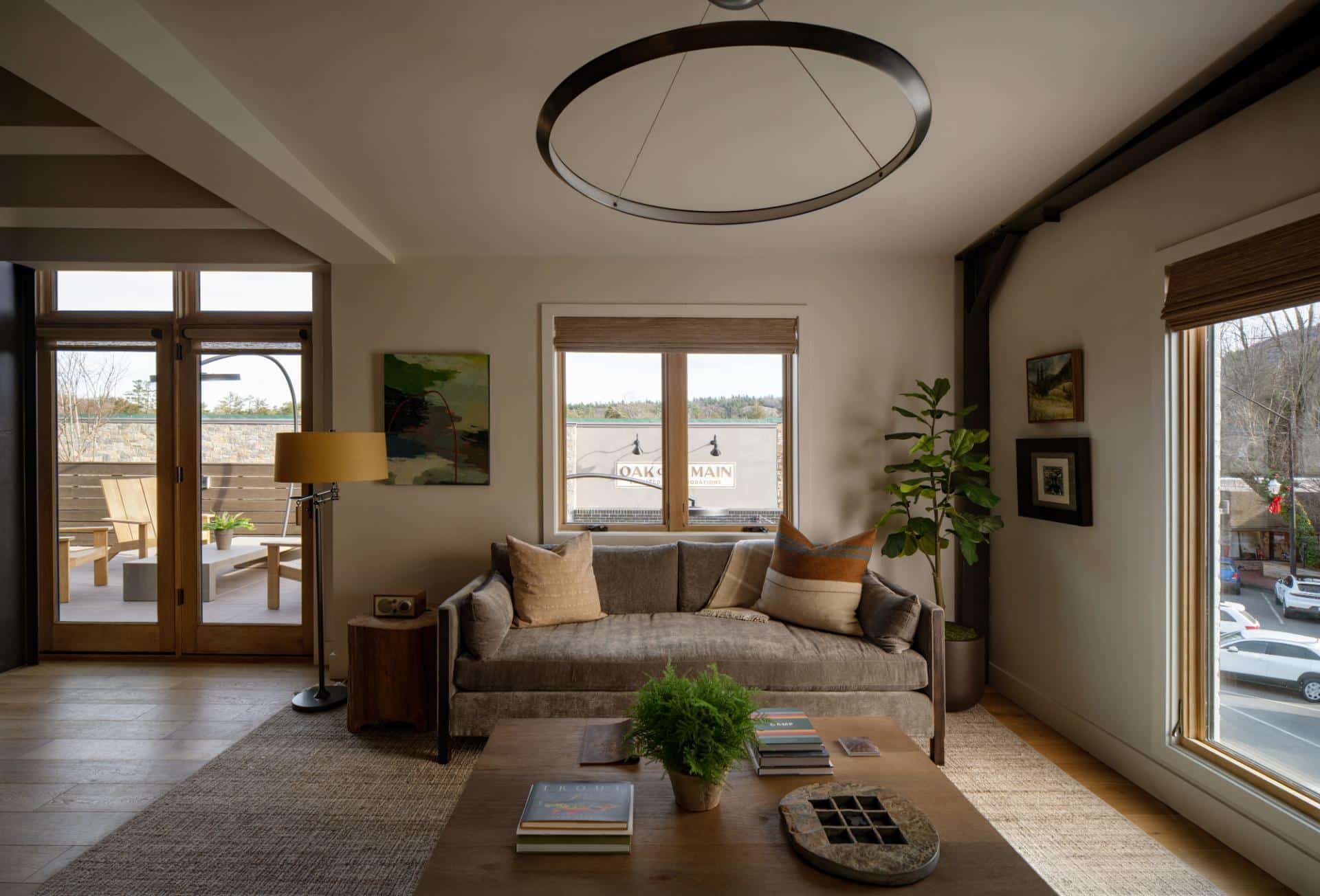 D. Overlook Living 2 - Oak Over Main -14