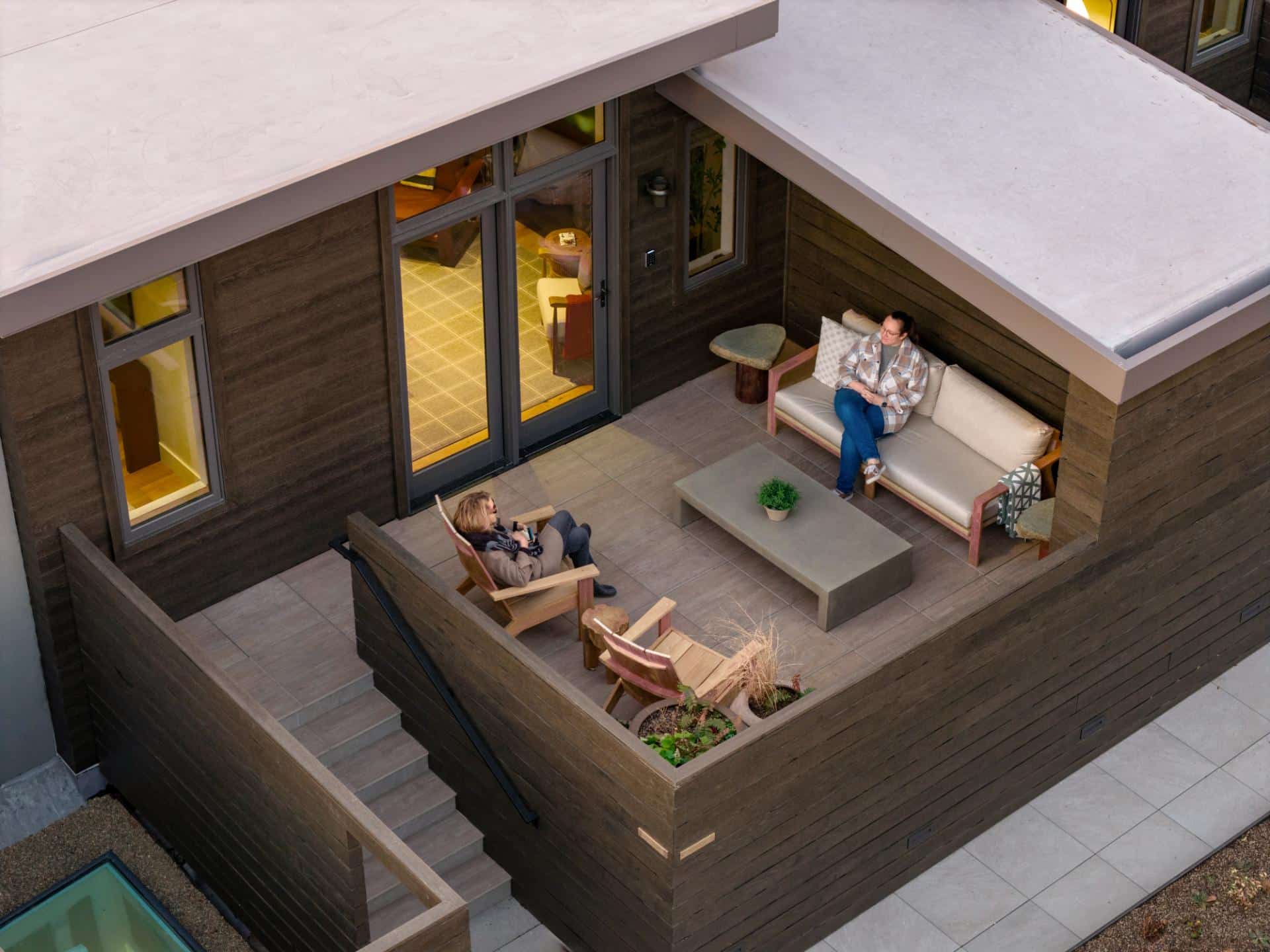 E. Summit Private Deck 2 - Oak Over Main -97